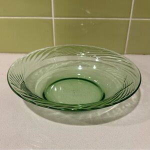 Pyrex Festiva Spring Green Swirl-rim Soup or Salad Bowl c. 1970s